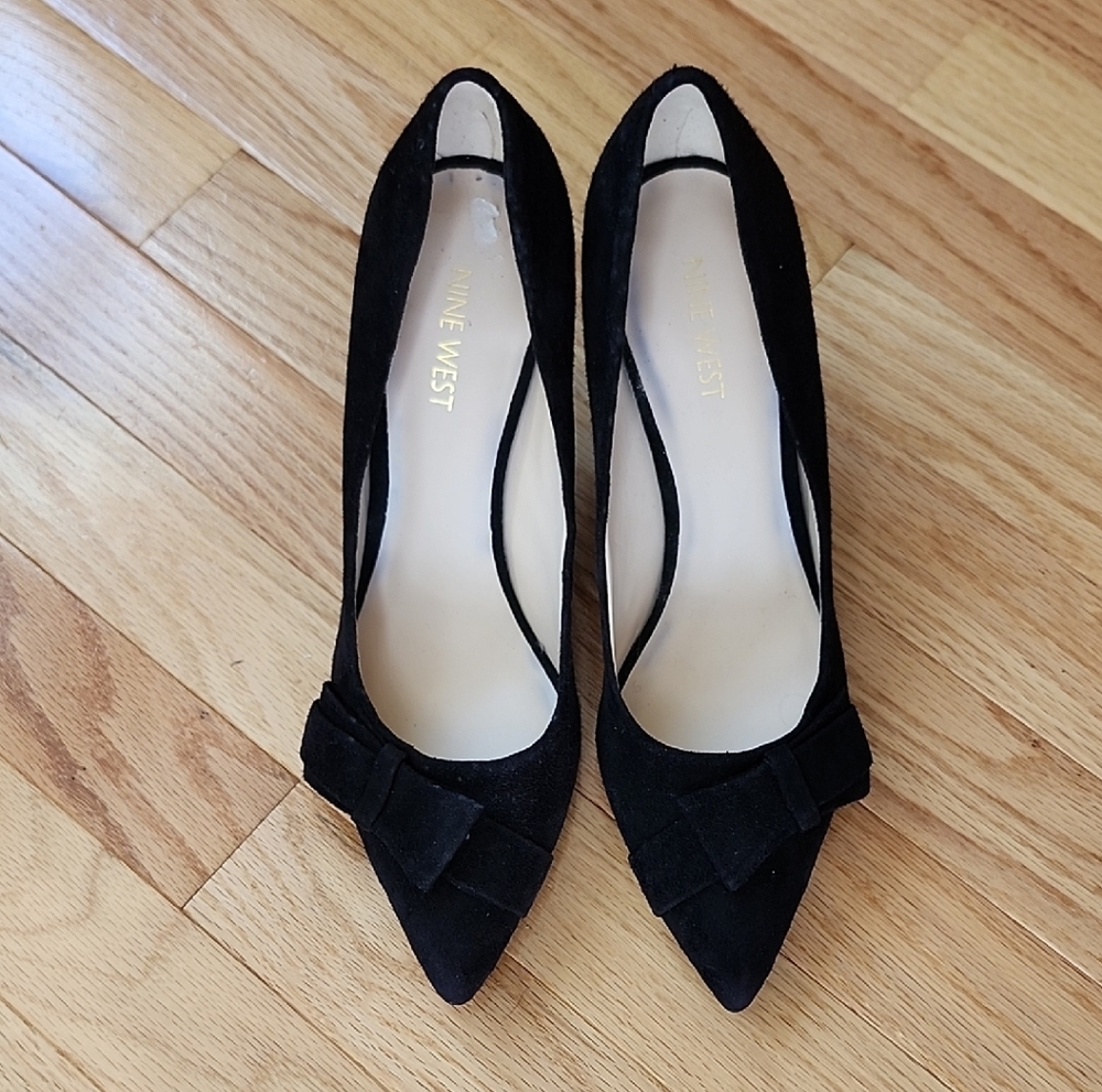 Nine West Black Suede Leather Bow Heels Pumps NEW
